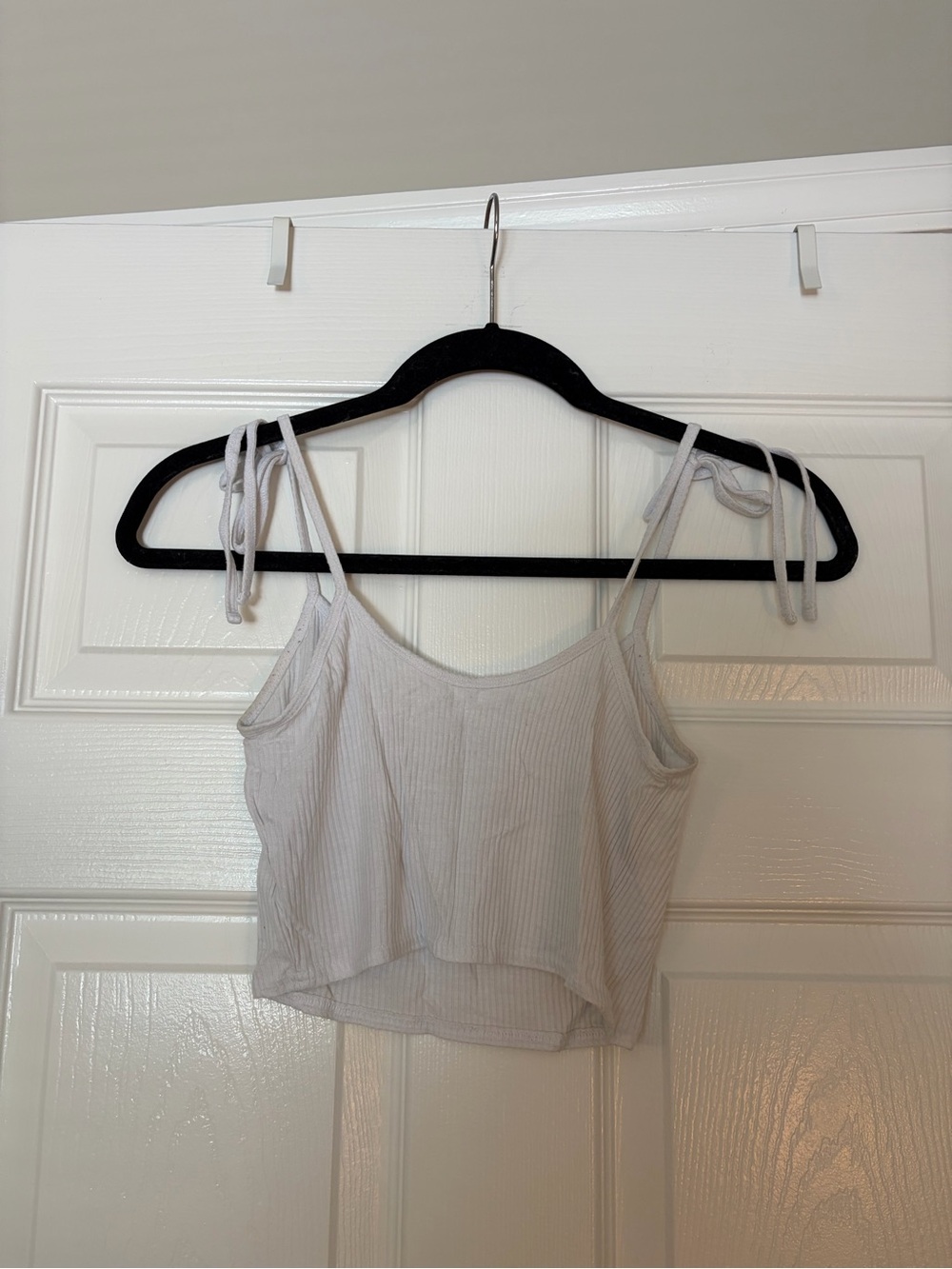 PacSun White Ribbed Tie-Shoulder Crop Tank